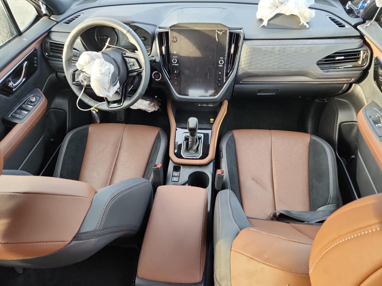 2025 SUBARU FORESTER
