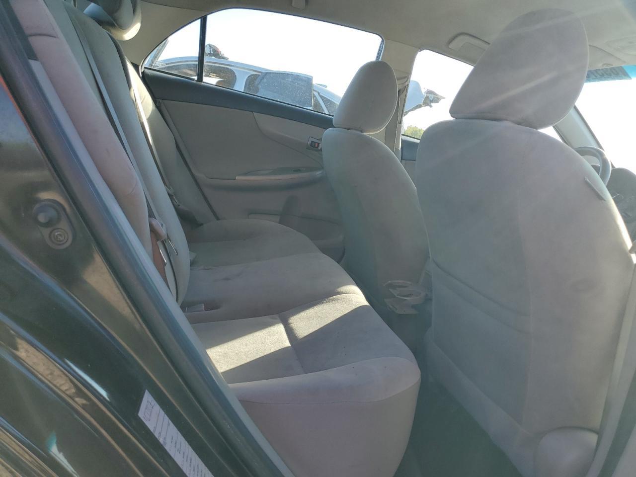 2012 TOYOTA COROLLA