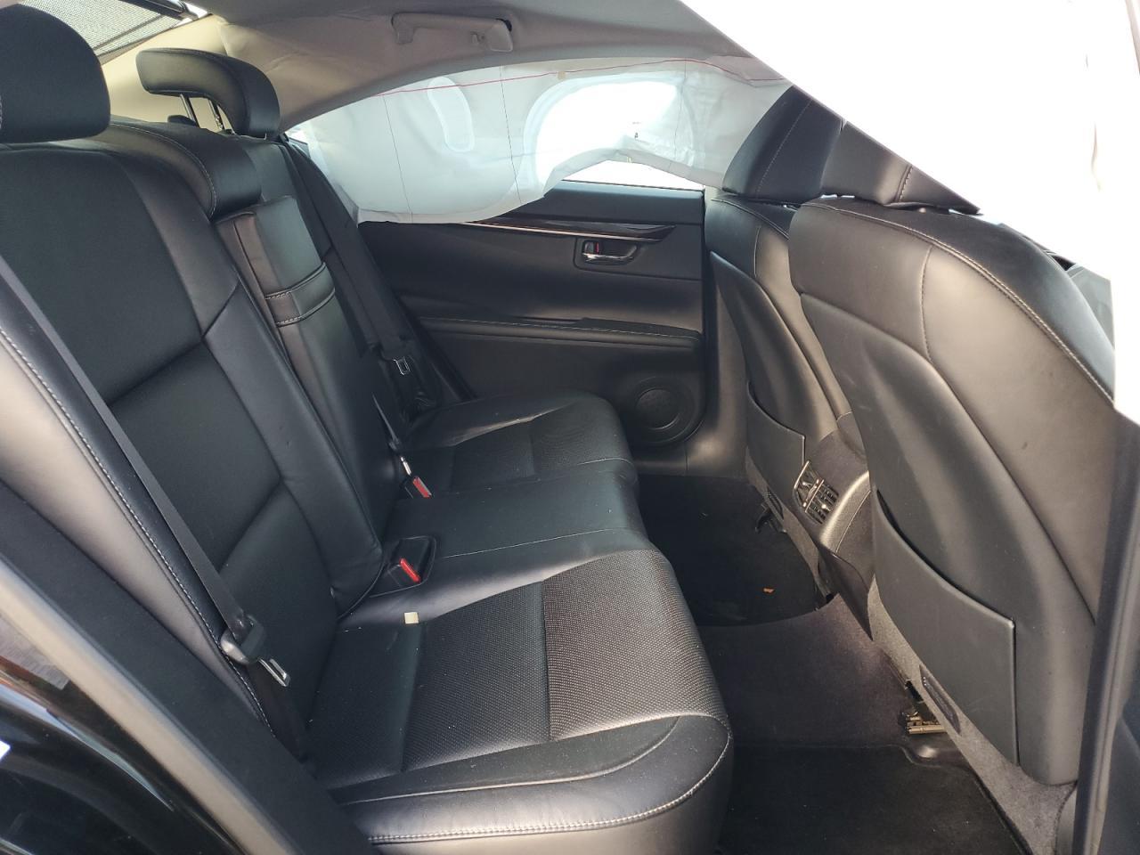 2015 LEXUS Es
