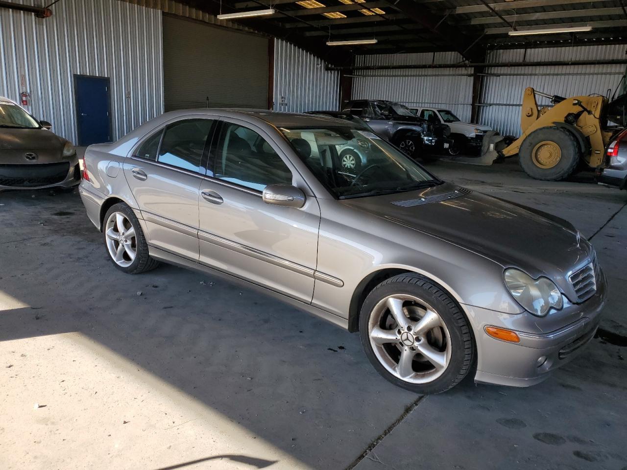 2005 MERCEDES-BENZ C-CLASS