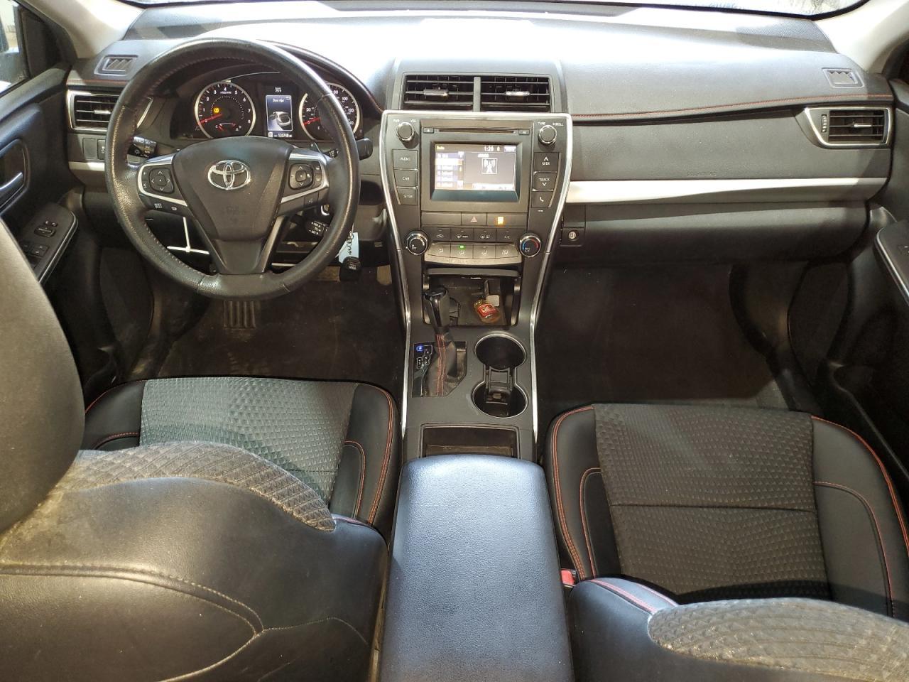 2015 TOYOTA CAMRY