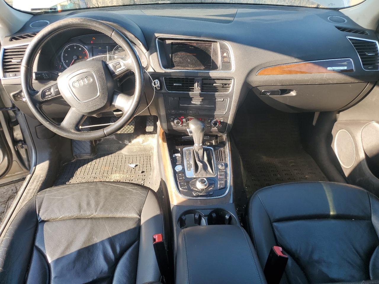 2009 AUDI Q5