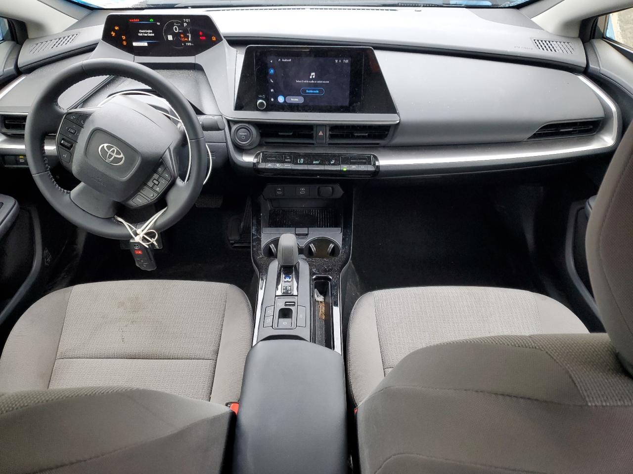 2025 TOYOTA PRIUS