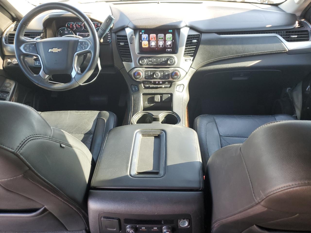 2017 CHEVROLET Suburban