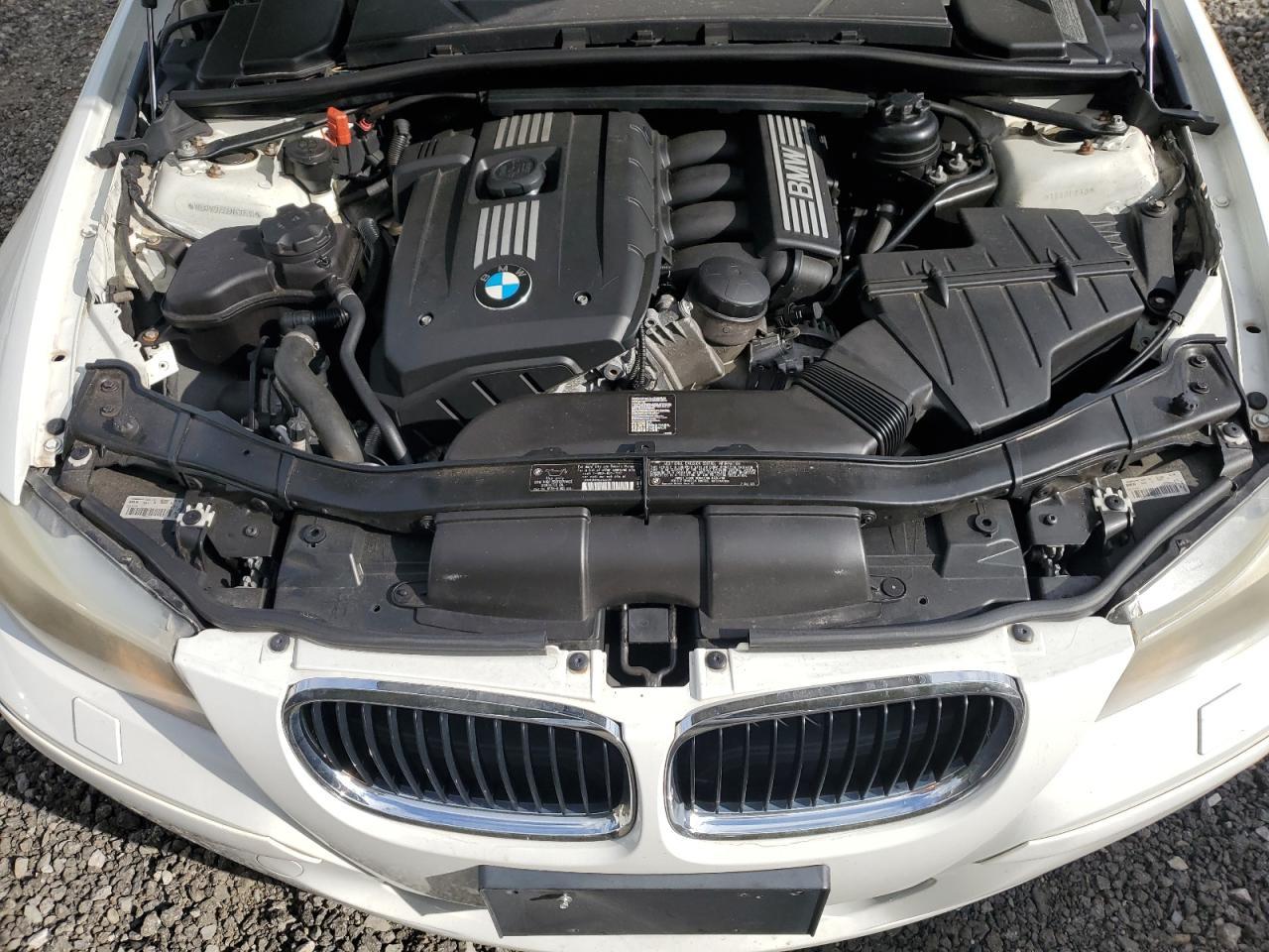 2011 BMW 3 SERIES