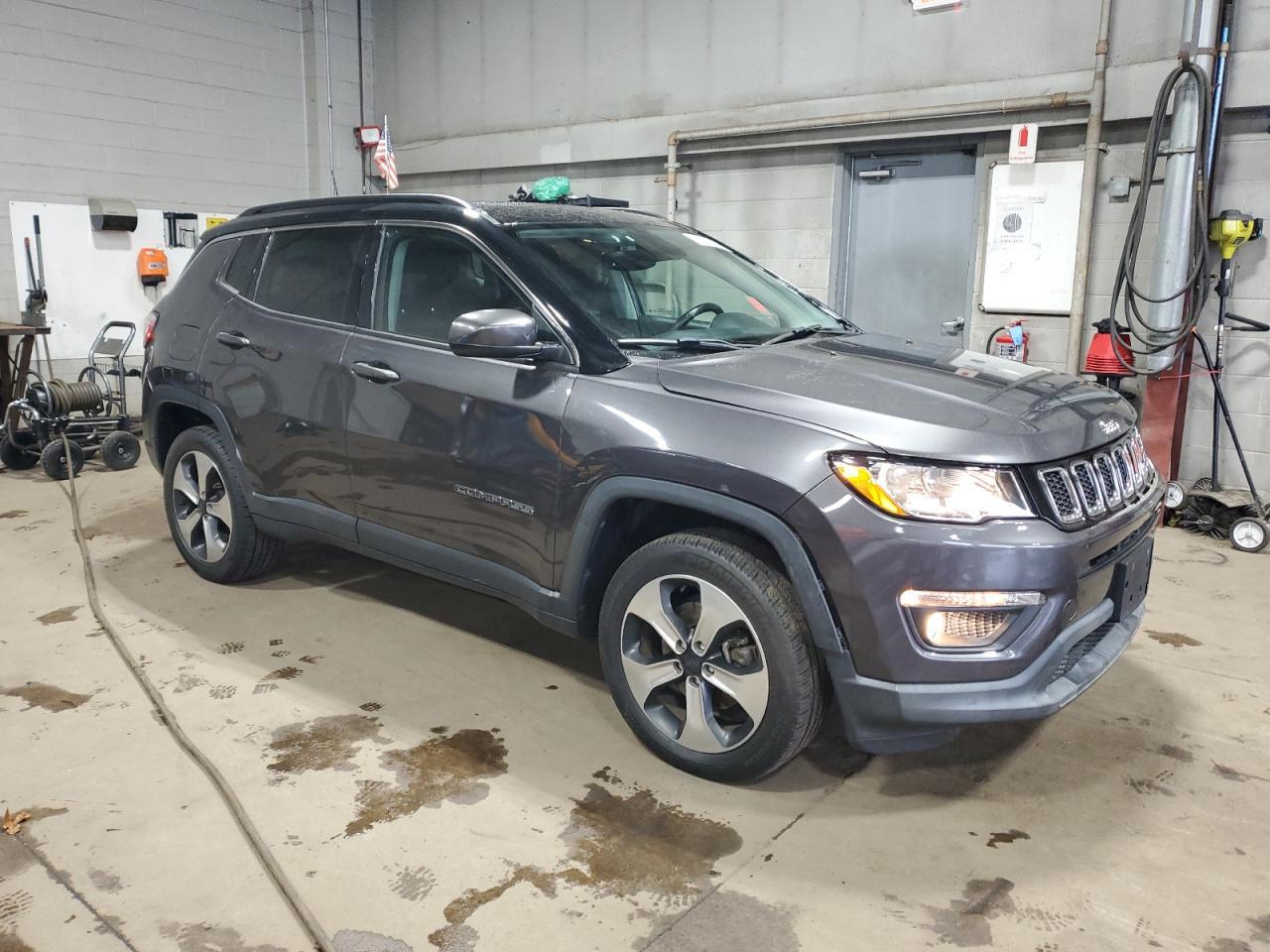 2018 JEEP Compass