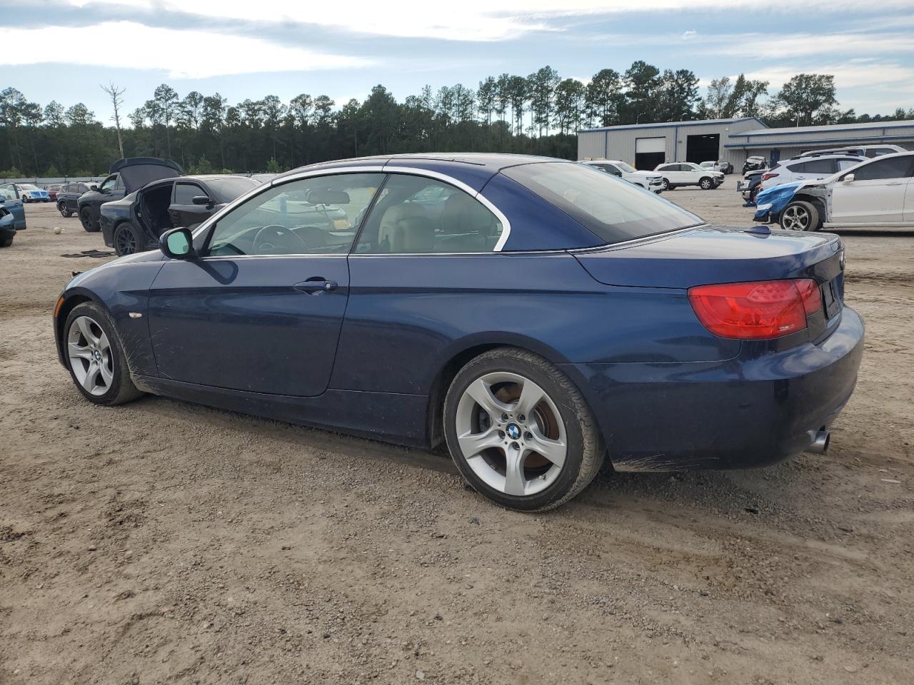 2013 BMW 3 SERIES