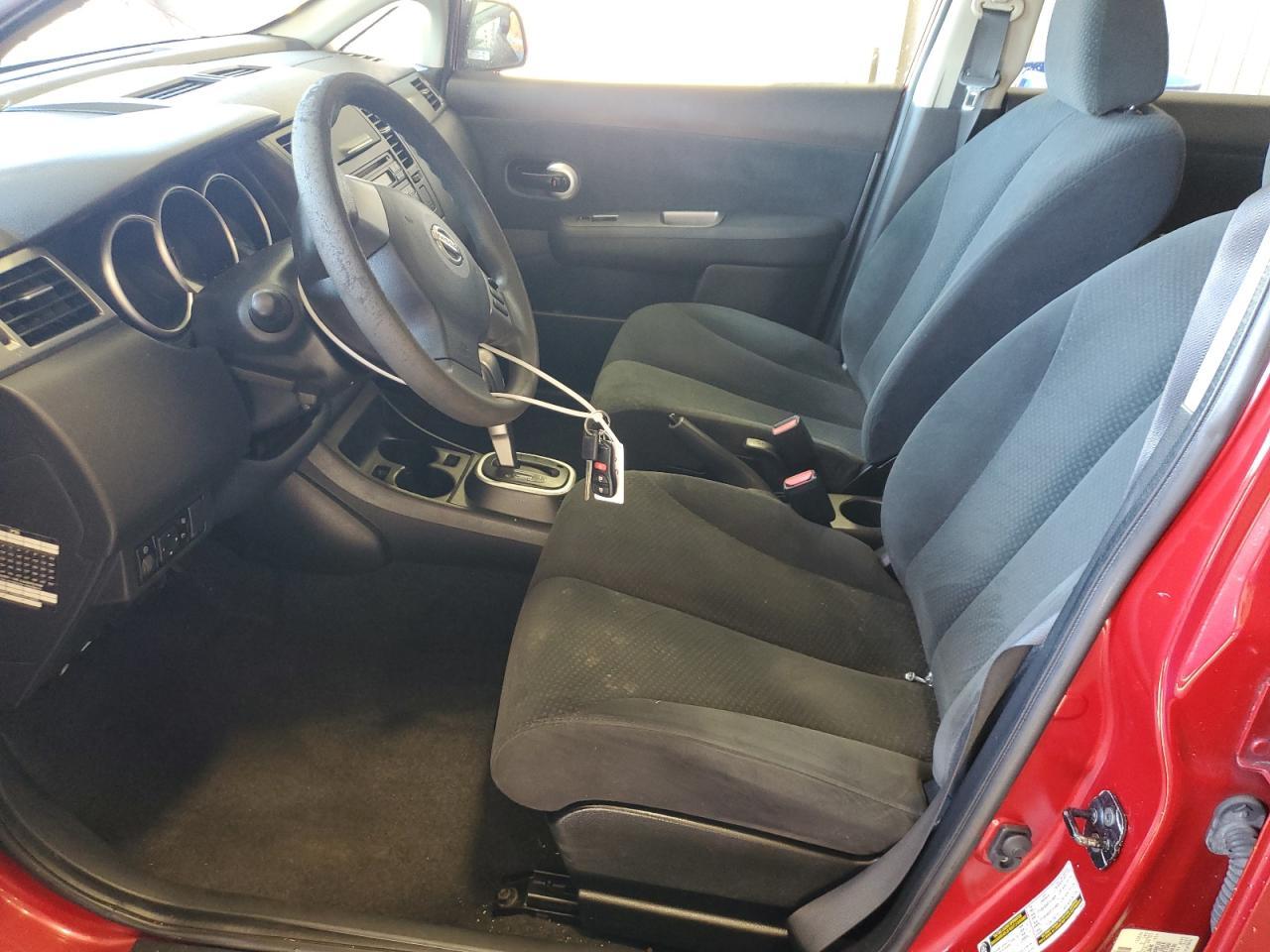 2010 NISSAN VERSA
