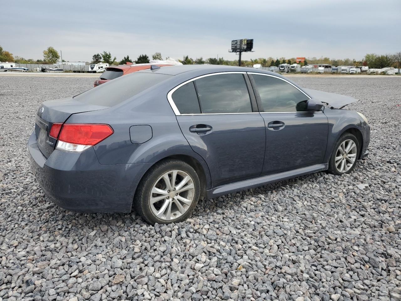 2014 SUBARU Legacy