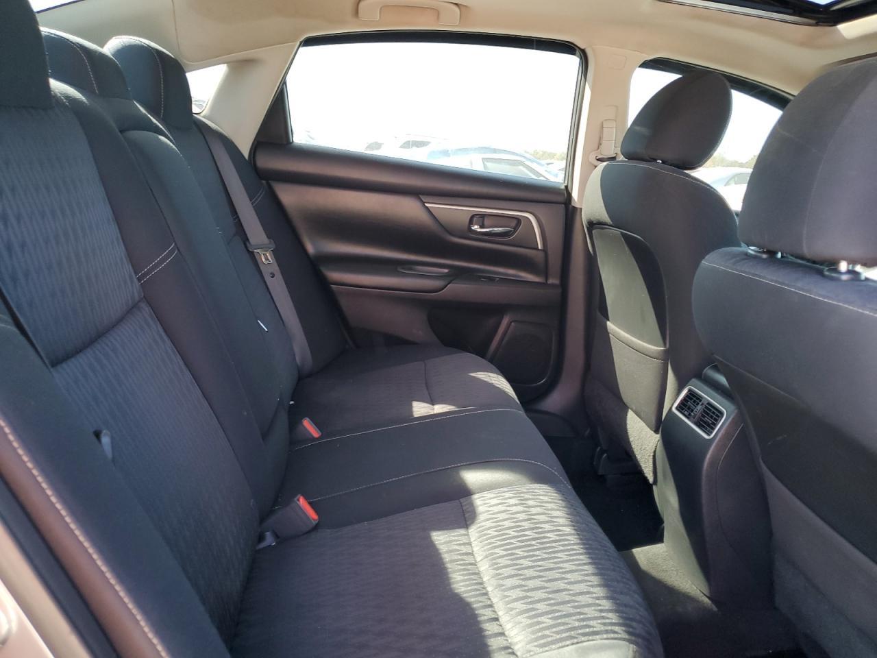 2017 NISSAN ALTIMA