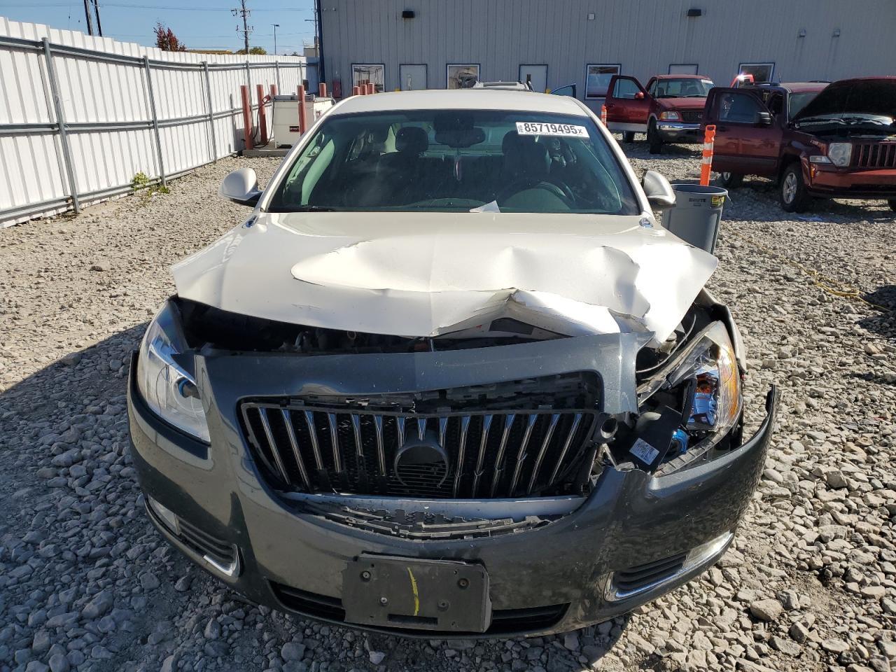2013 BUICK Regal
