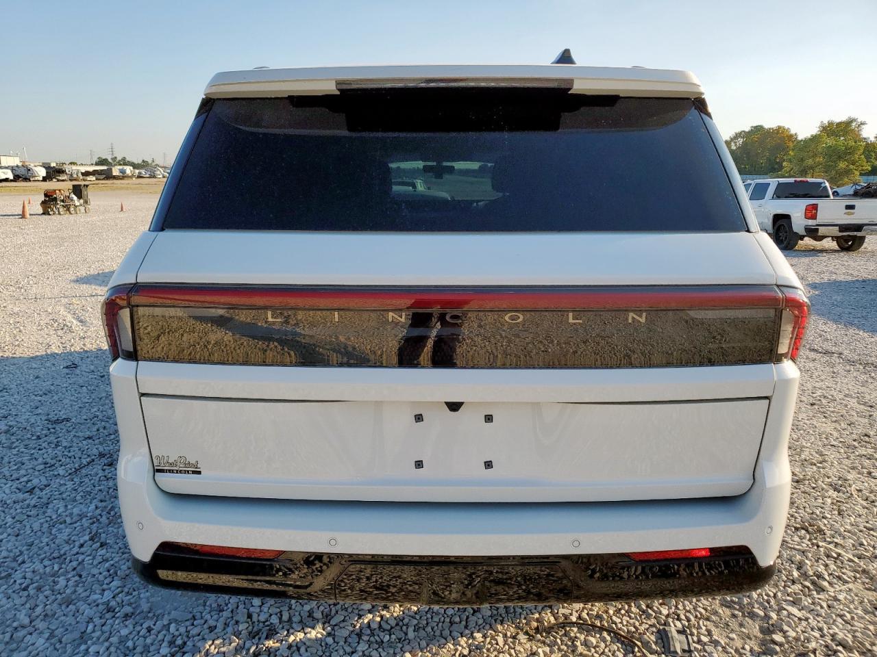2025 LINCOLN Navigator