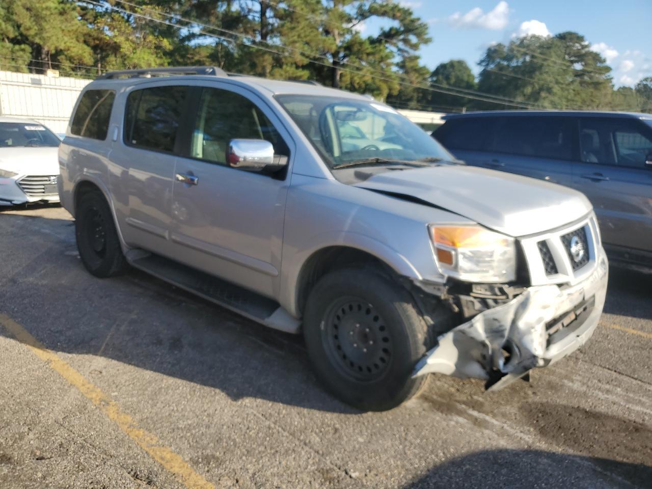 2014 NISSAN Armada