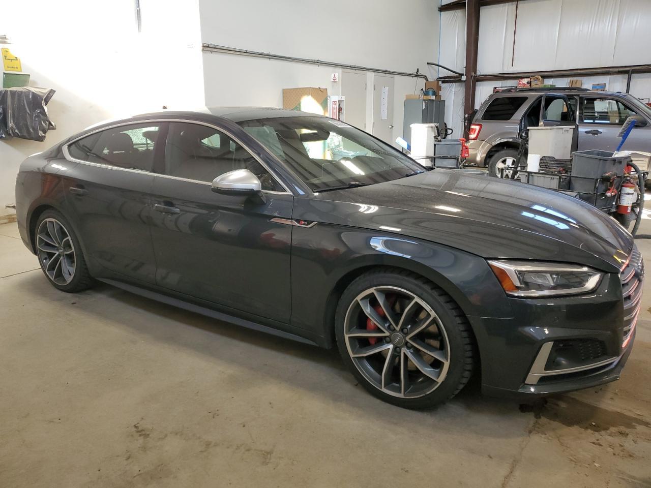 2019 AUDI S5