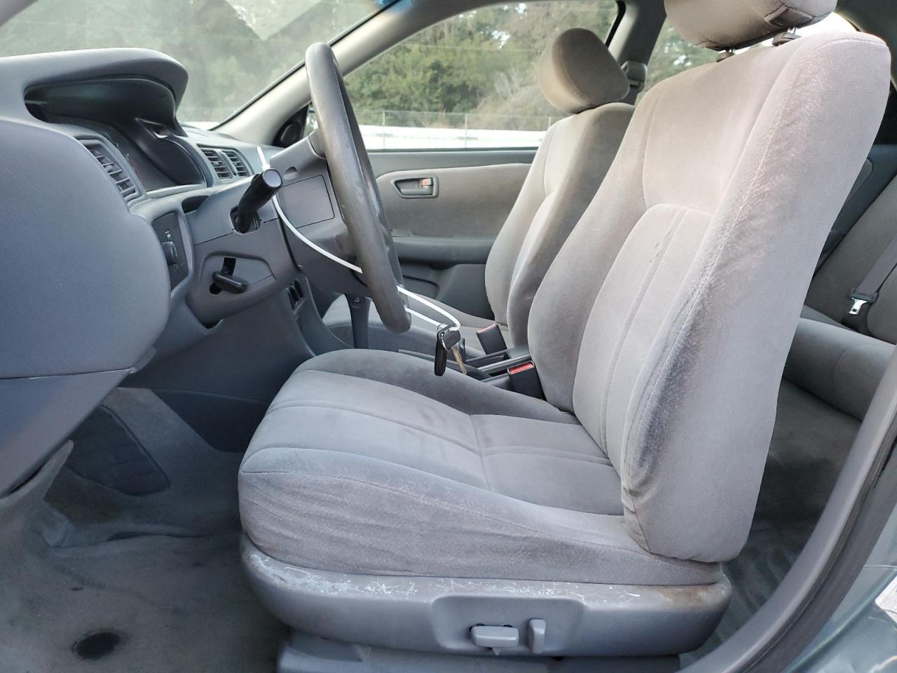 2001 TOYOTA CAMRY