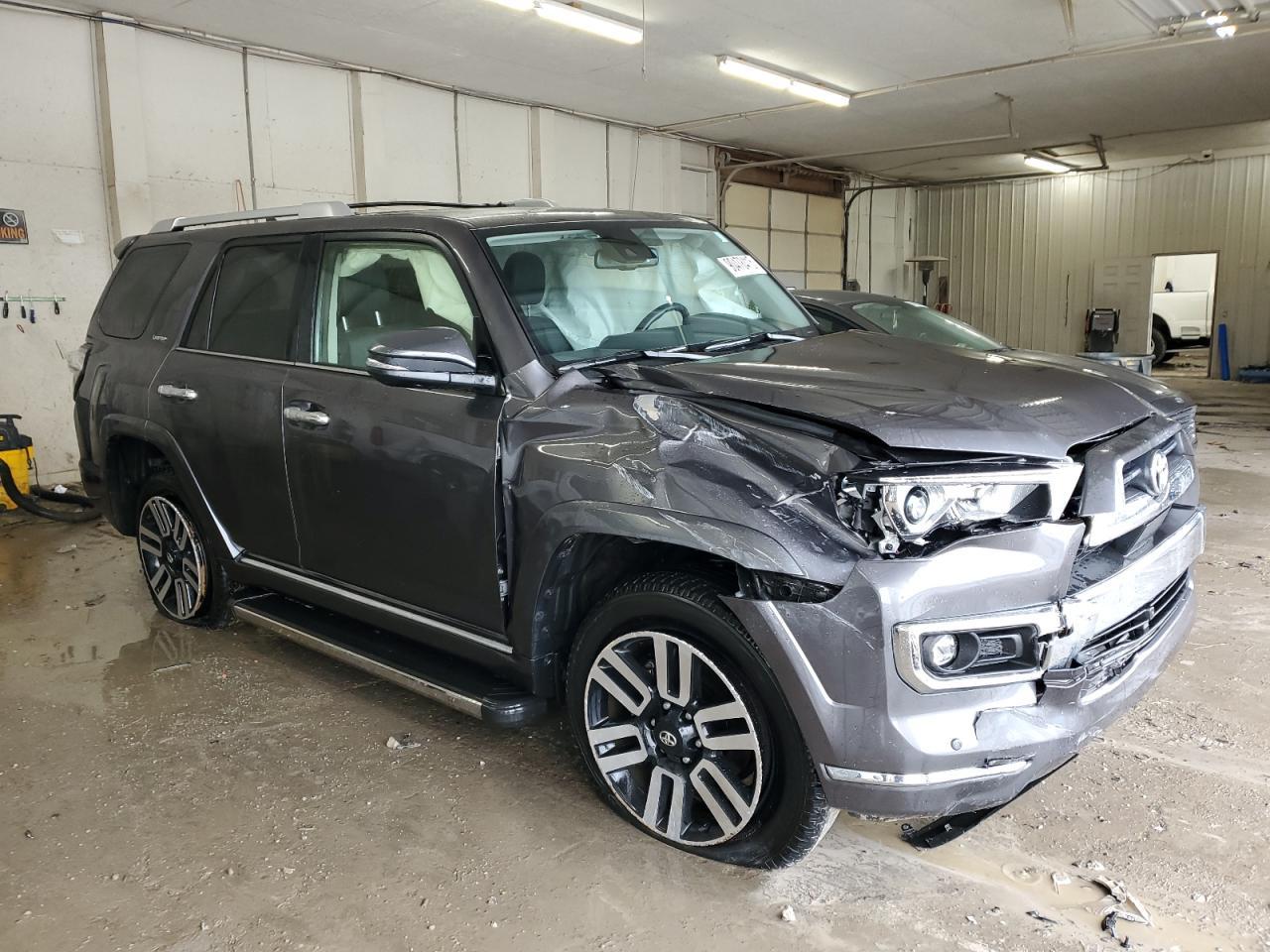 2023 TOYOTA 4Runner