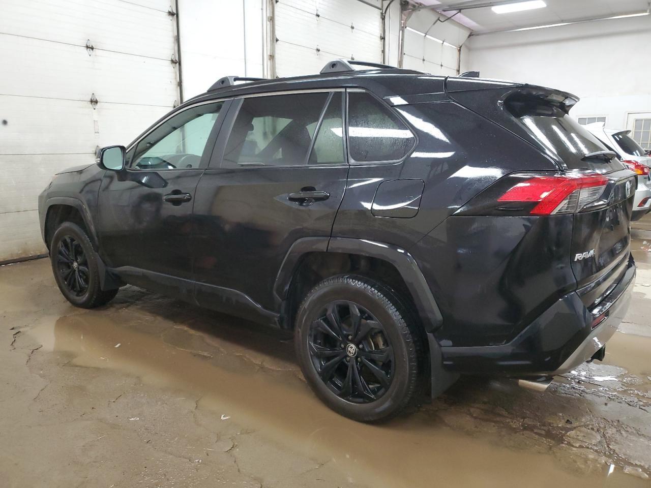2022 TOYOTA RAV4