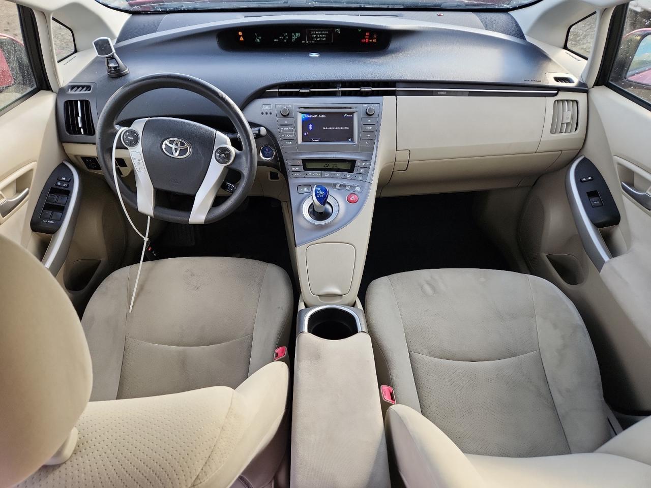 2013 TOYOTA PRIUS