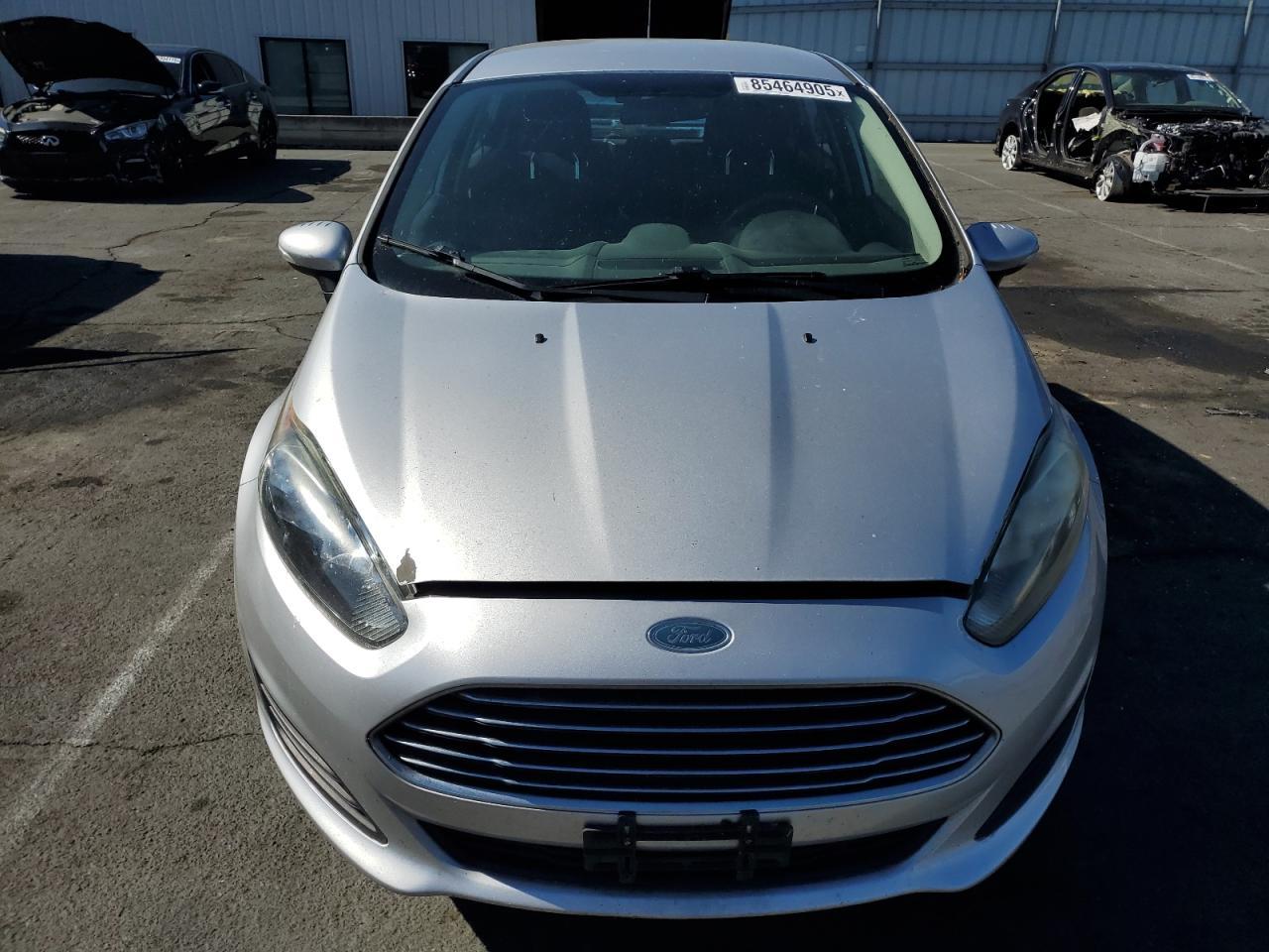 2016 FORD Fiesta
