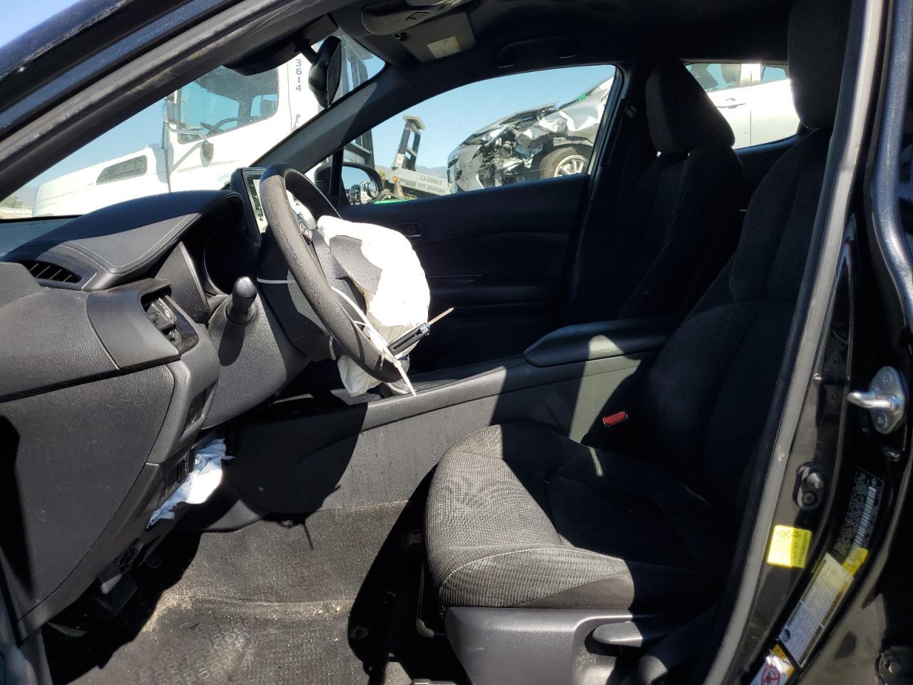 2019 TOYOTA C-HR