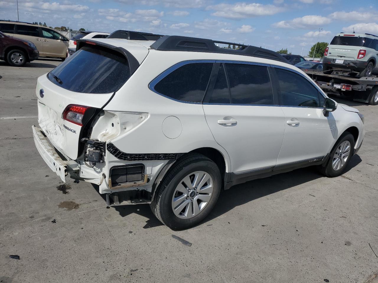 2019 SUBARU Outback