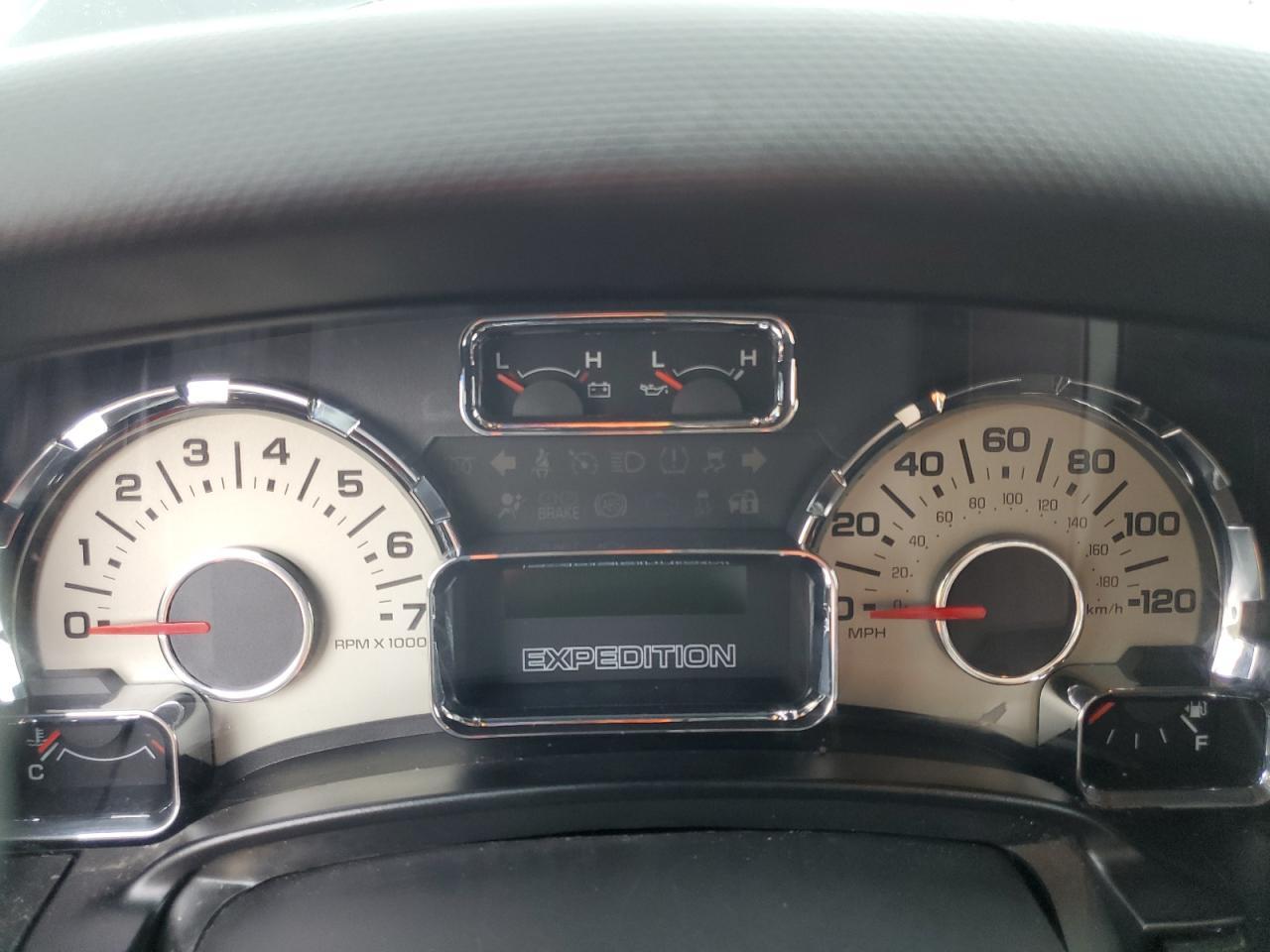 2013 FORD Expedition