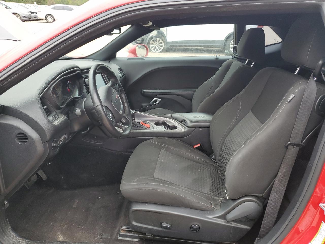 2016 DODGE Challenger