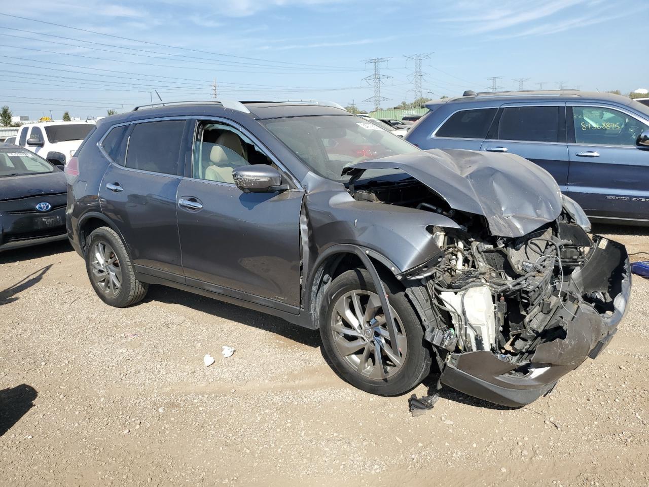 2015 NISSAN ROGUE