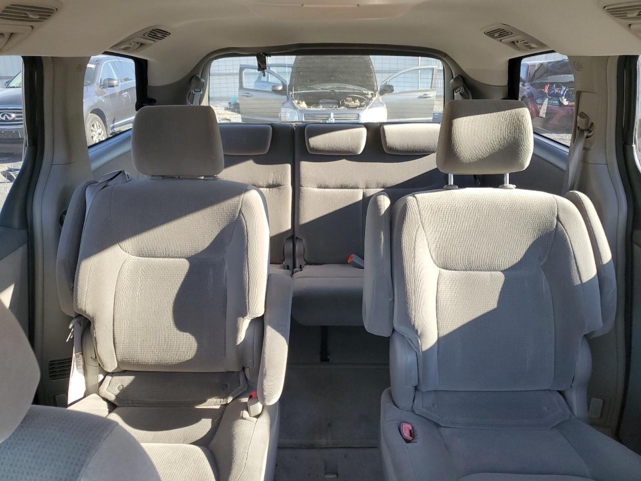 2005 TOYOTA SIENNA