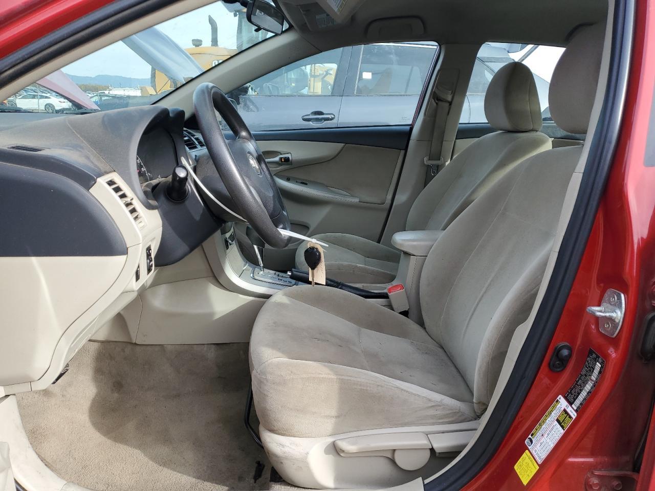 2011 TOYOTA COROLLA