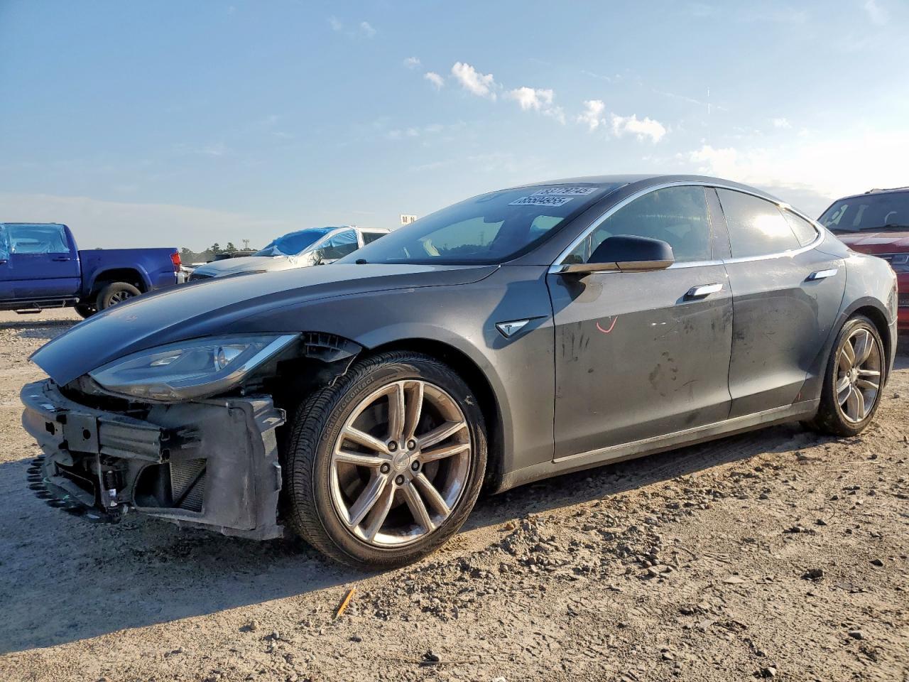 2015 TESLA MODEL S
