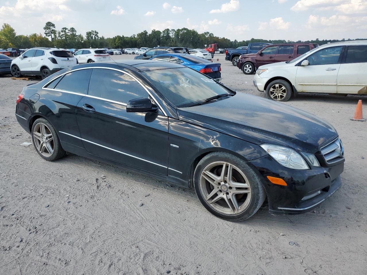 2012 MERCEDES-BENZ E-Class