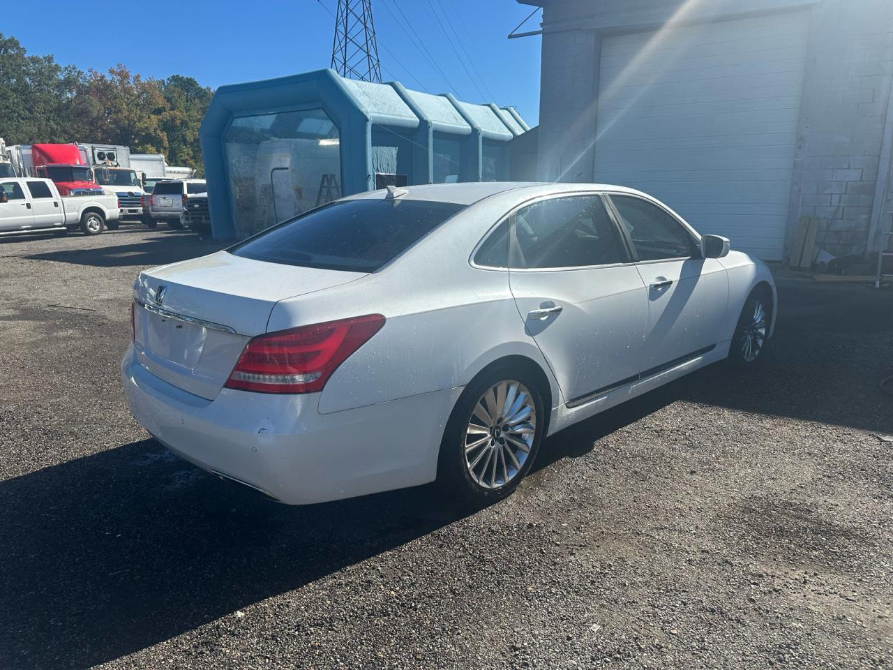 2014 HYUNDAI Equus