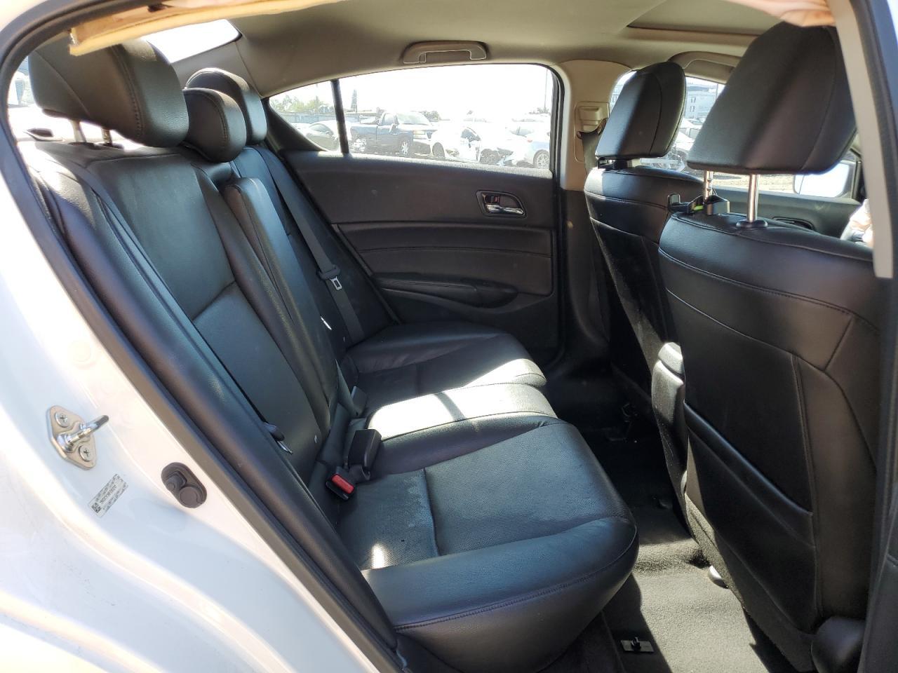 2015 ACURA ILX
