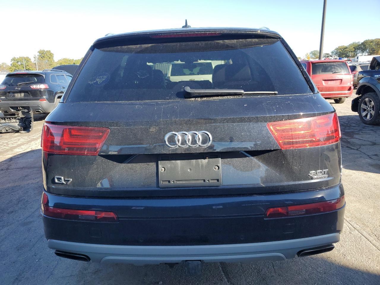 2017 AUDI Q7