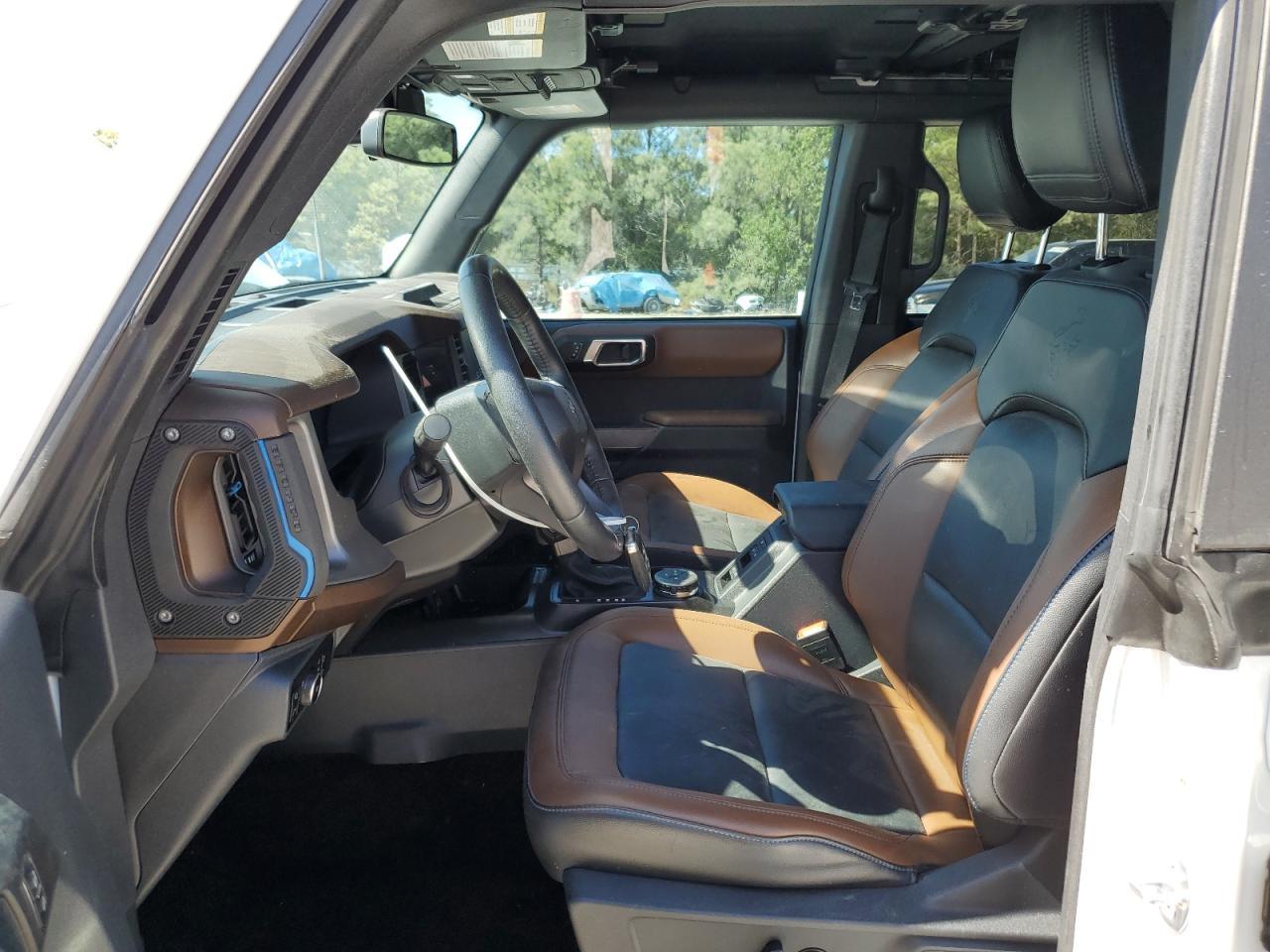 2023 FORD Bronco