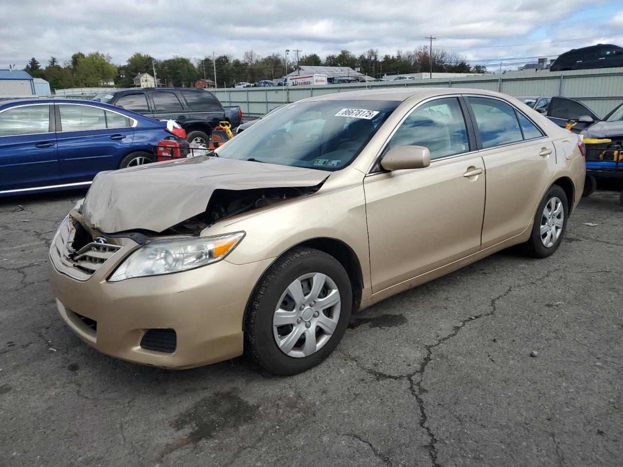 2010 TOYOTA CAMRY