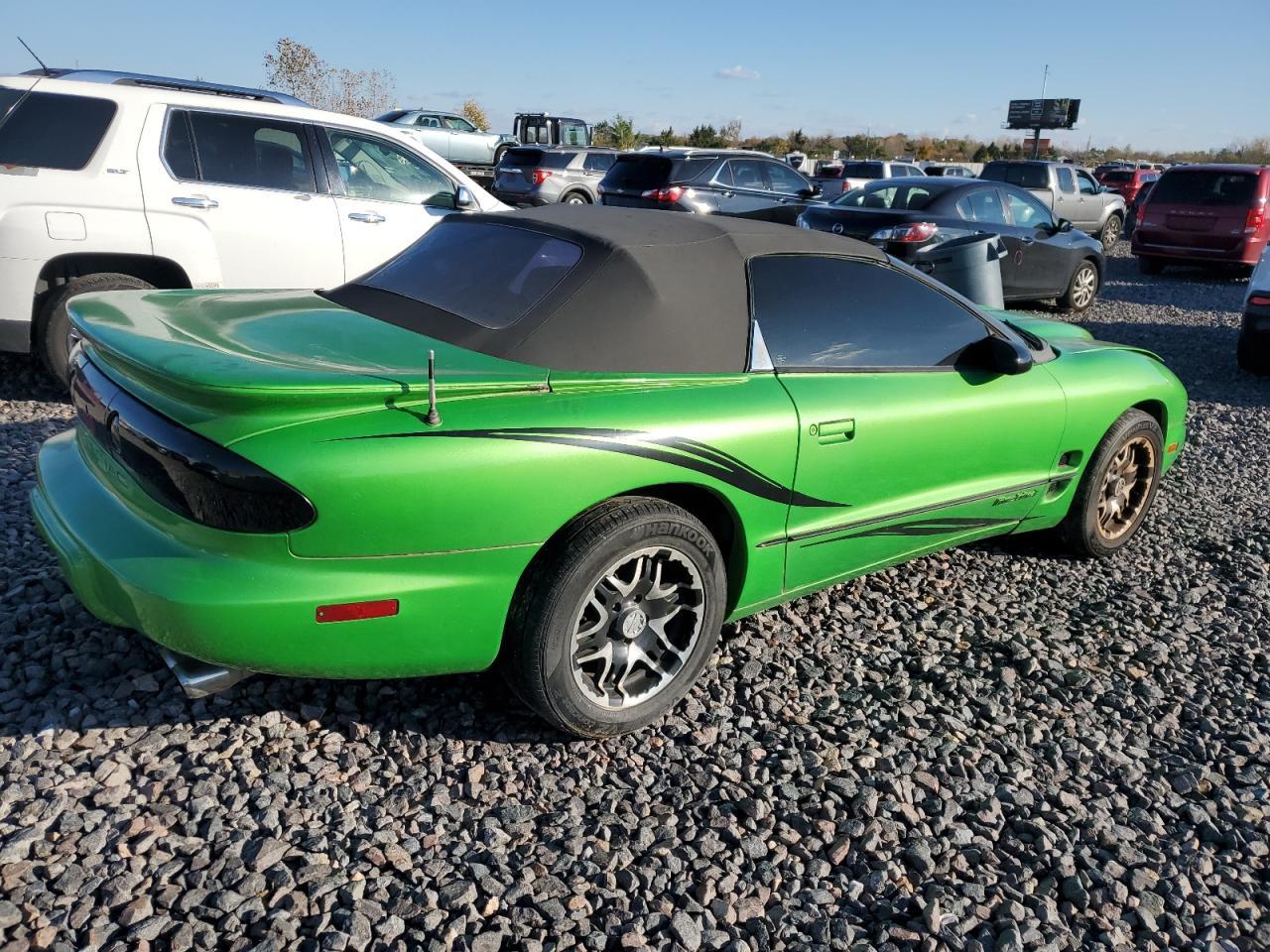 2002 PONTIAC Firebird