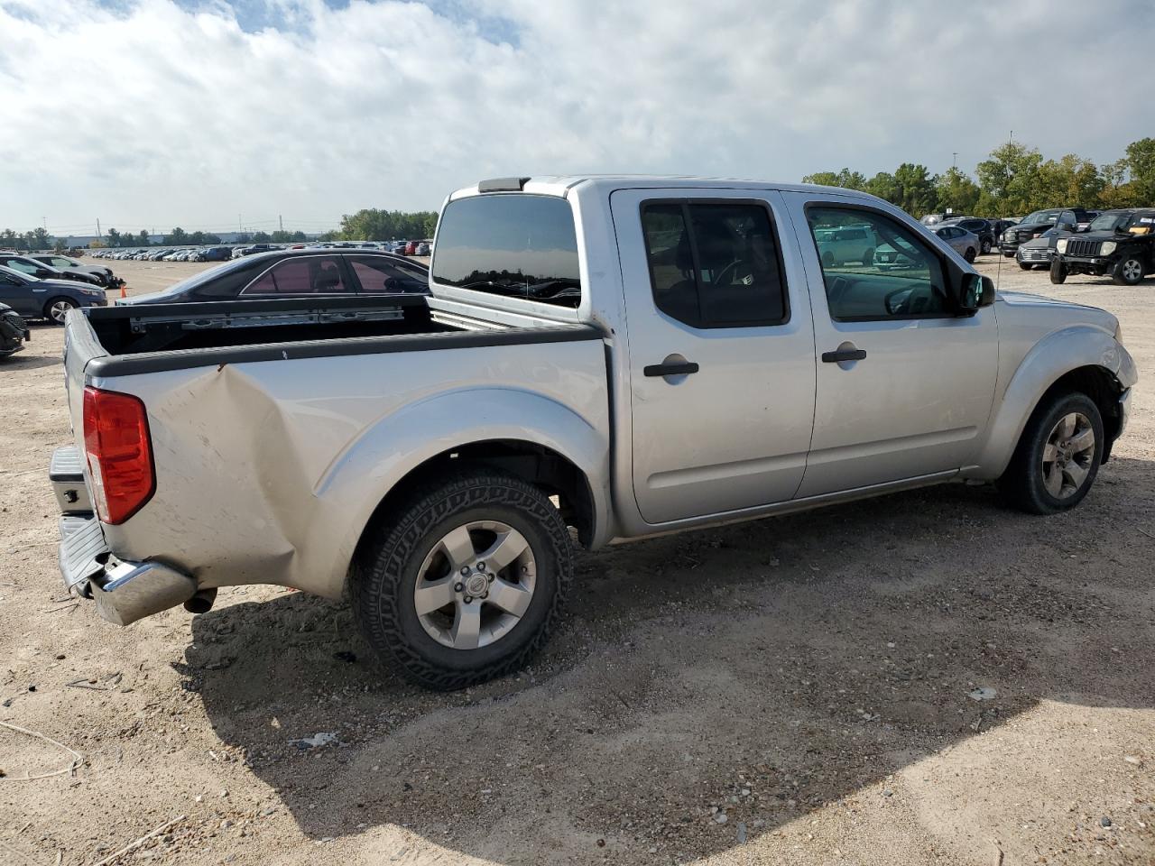 2009 NISSAN Frontier
