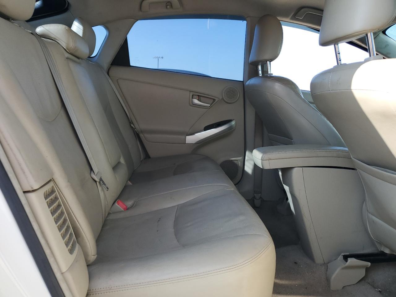 2010 TOYOTA PRIUS