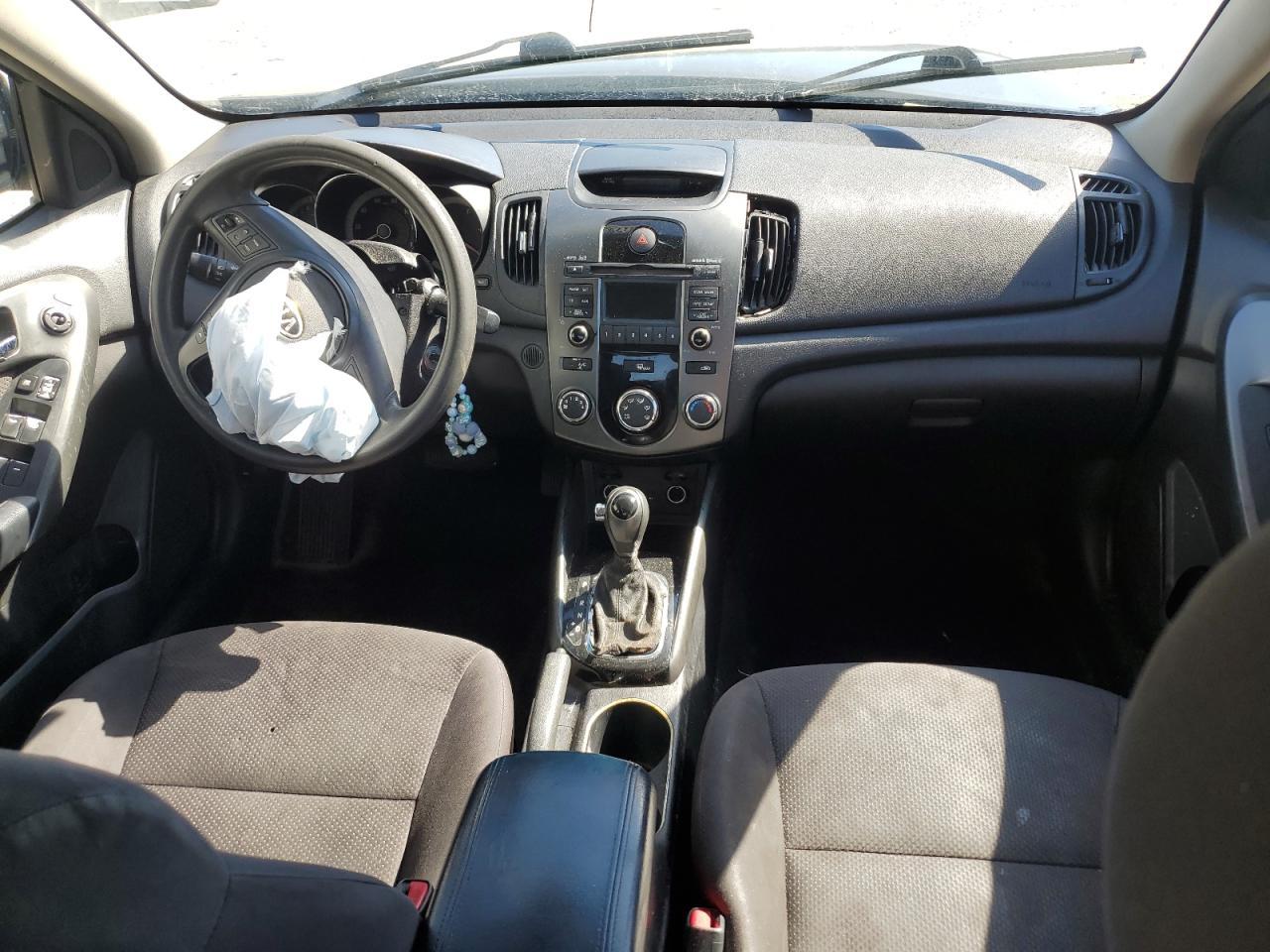 2013 KIA FORTE