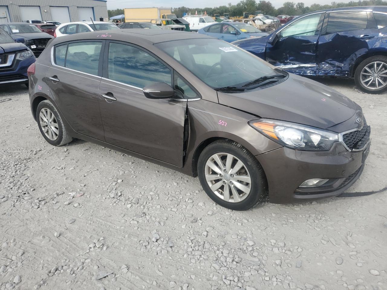 2014 KIA FORTE