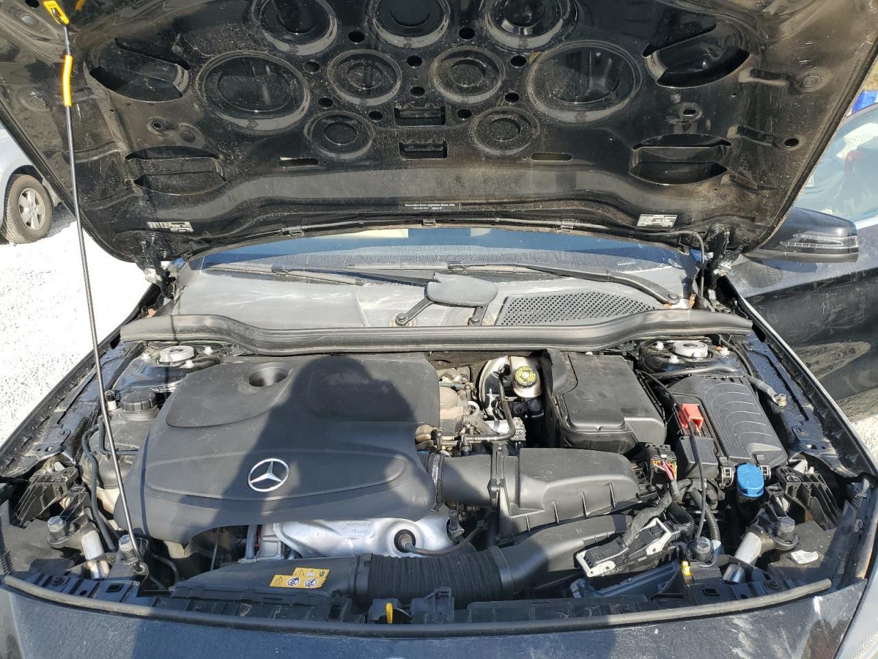 2016 MERCEDES-BENZ GLA-Class