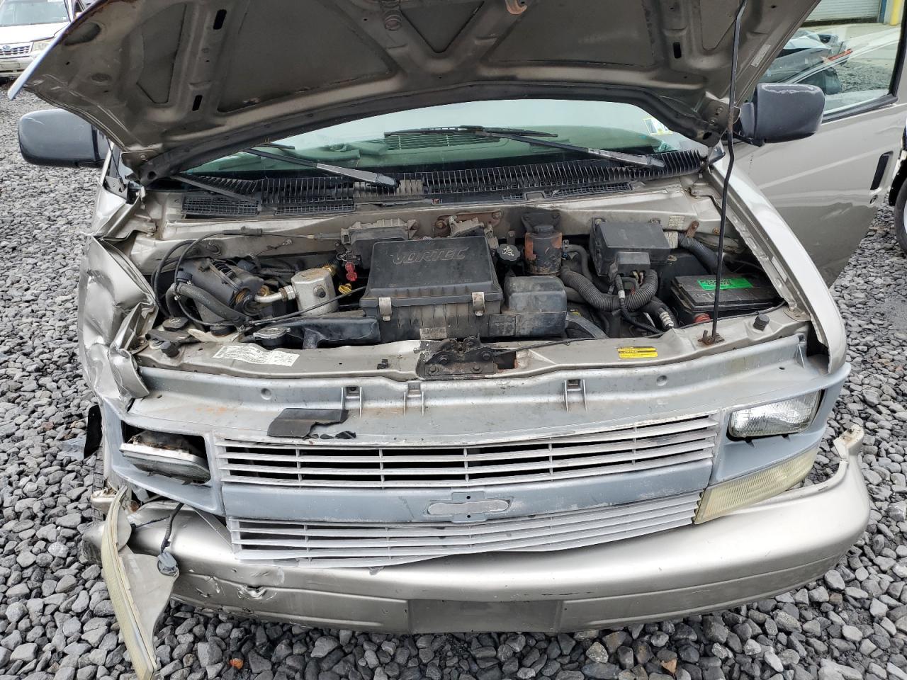 2004 CHEVROLET Astro