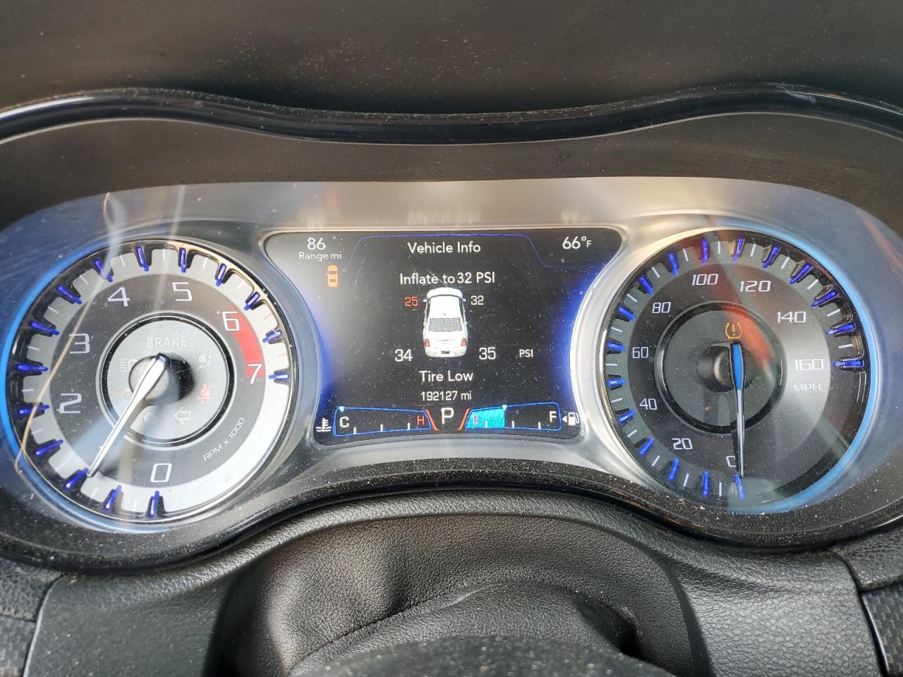 2015 CHRYSLER 300