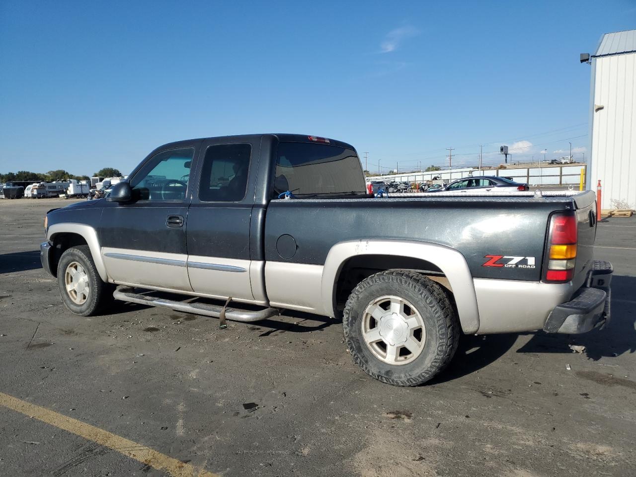 2004 GMC SIERRA 1500