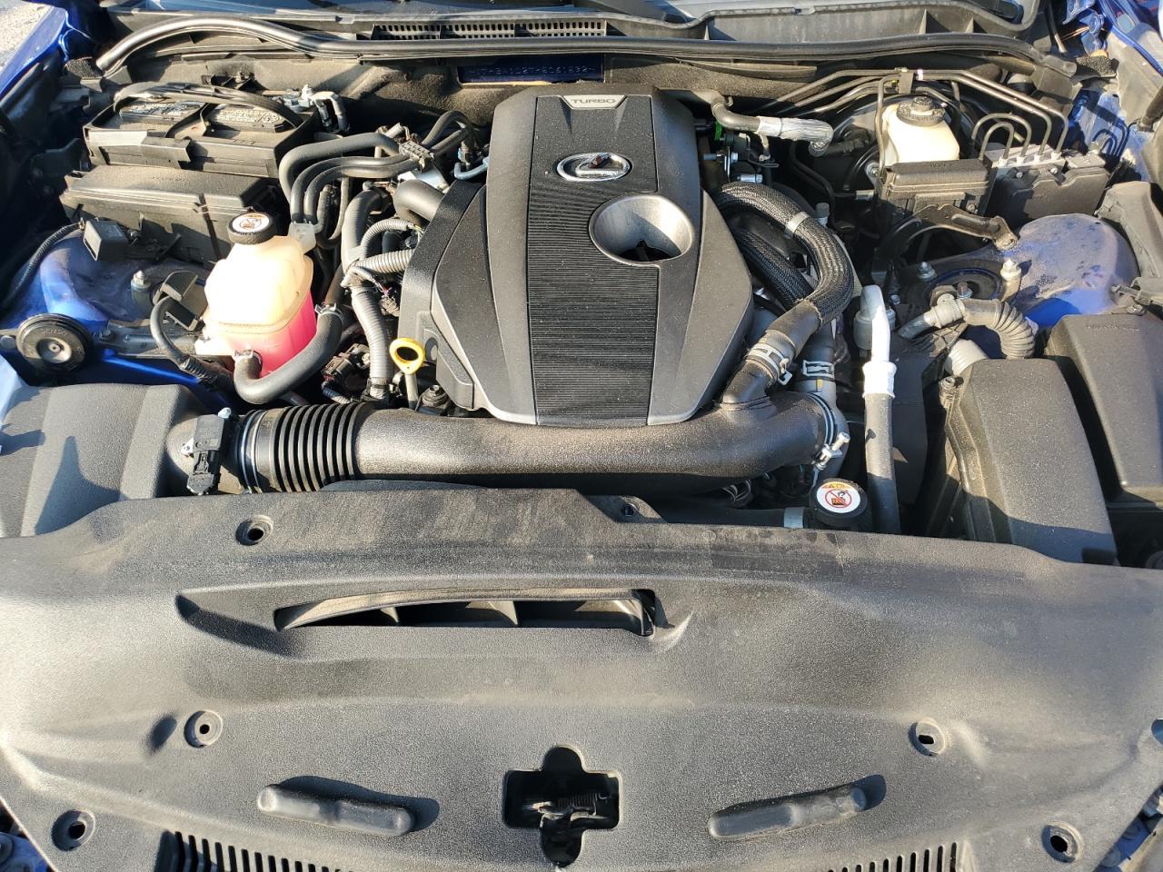 2017 LEXUS IS 200t