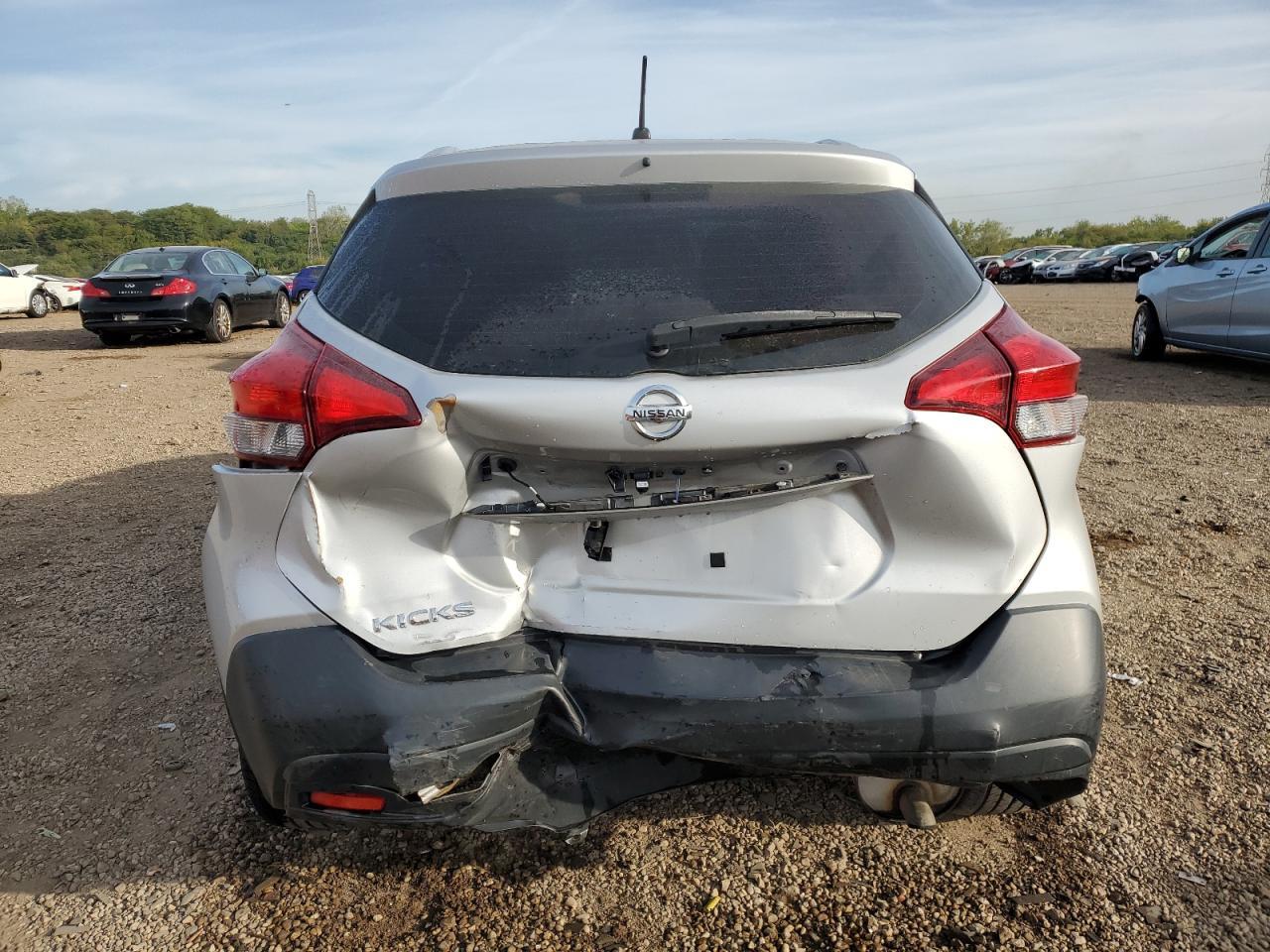 2018 NISSAN KICKS