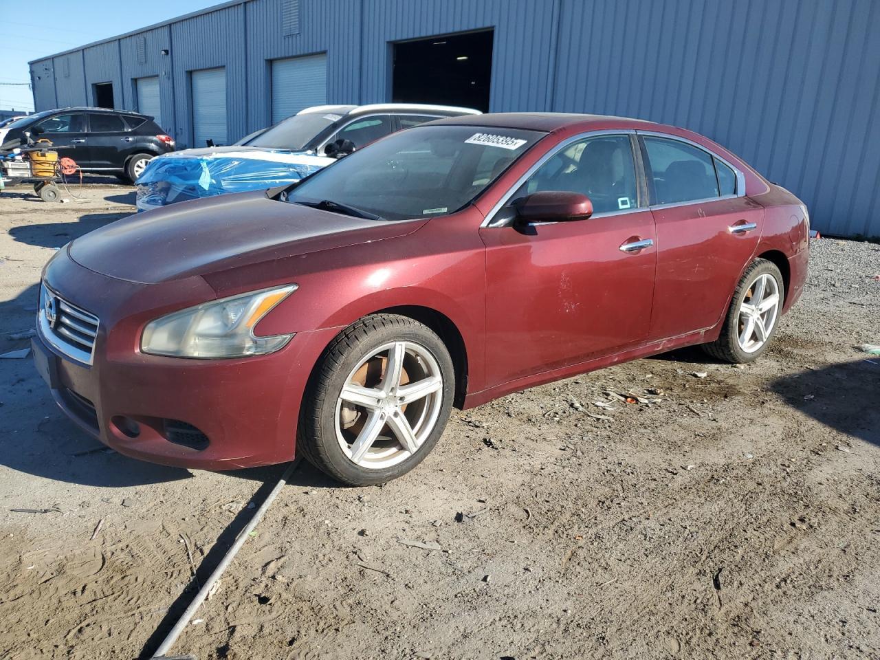 2013 NISSAN Maxima