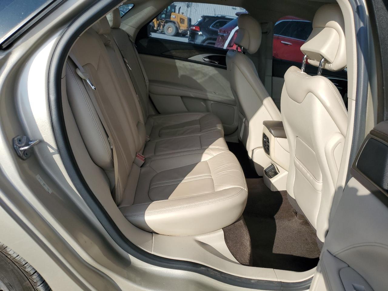 2017 LINCOLN MKZ